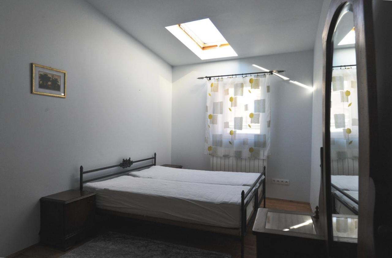 Old Town Sky Apartment Krakow Ngoại thất bức ảnh