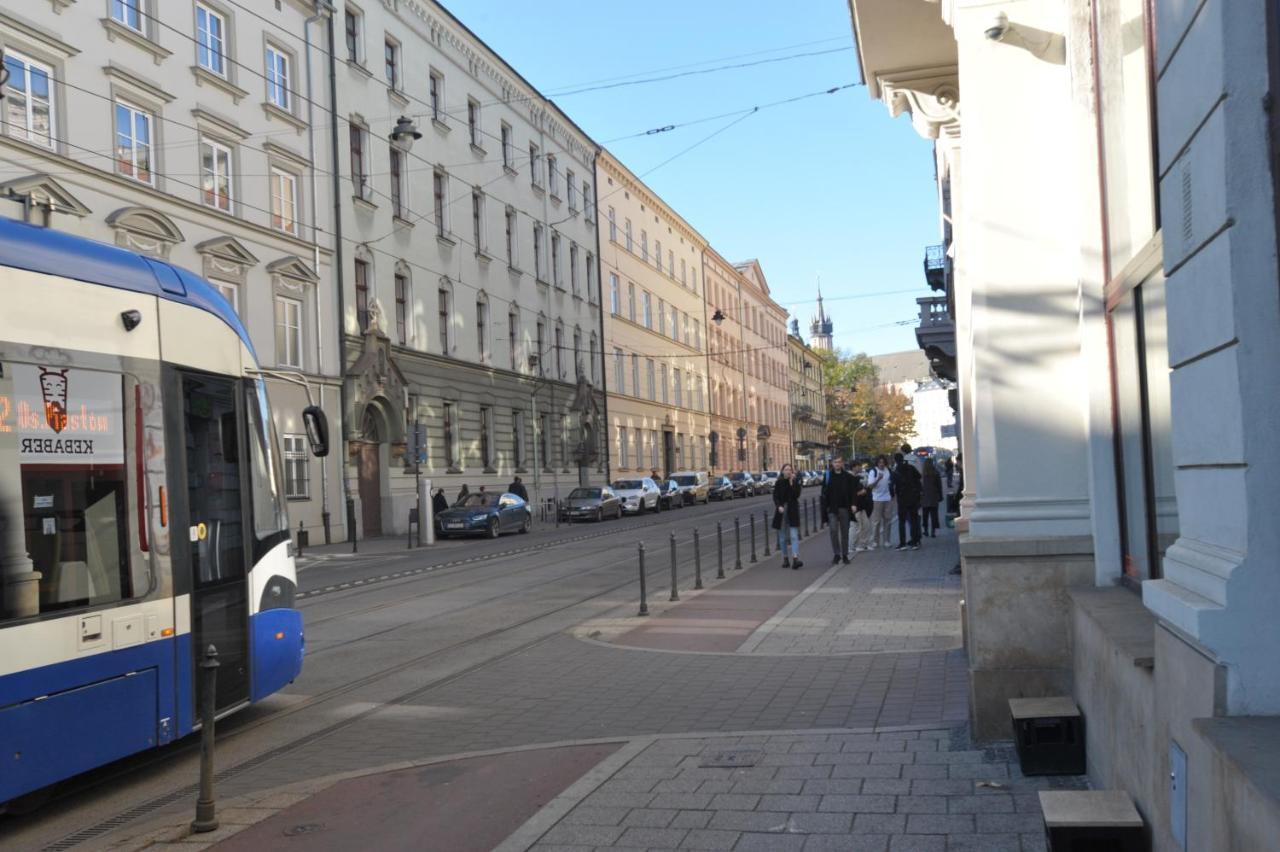 Old Town Sky Apartment Krakow Ngoại thất bức ảnh